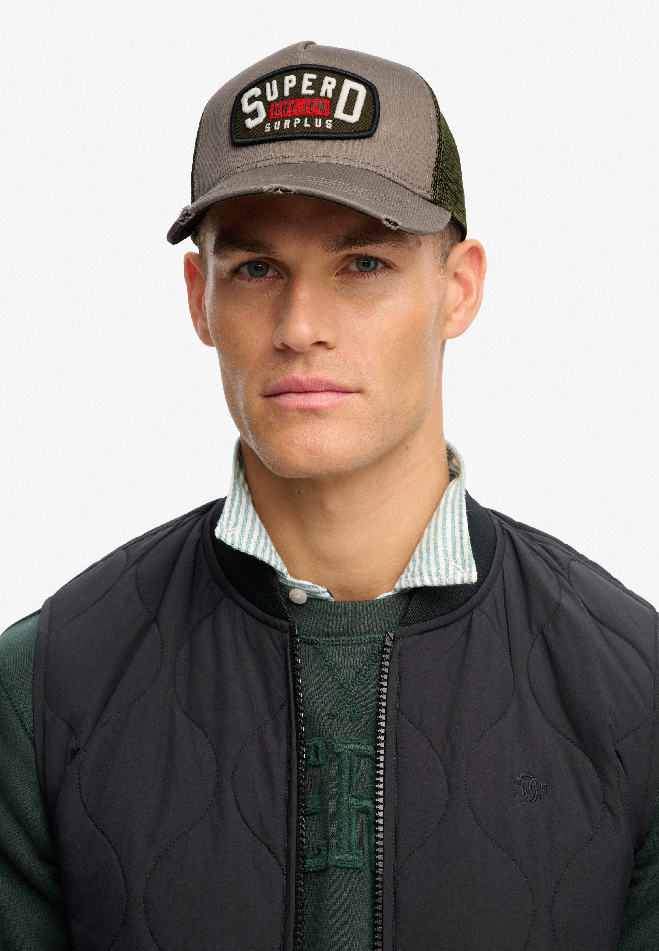 MEN > CAPS
