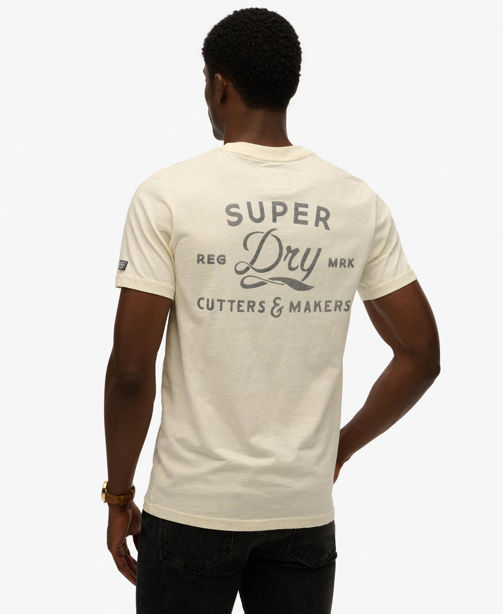 تيشيرت مريح من Cutters And Makers