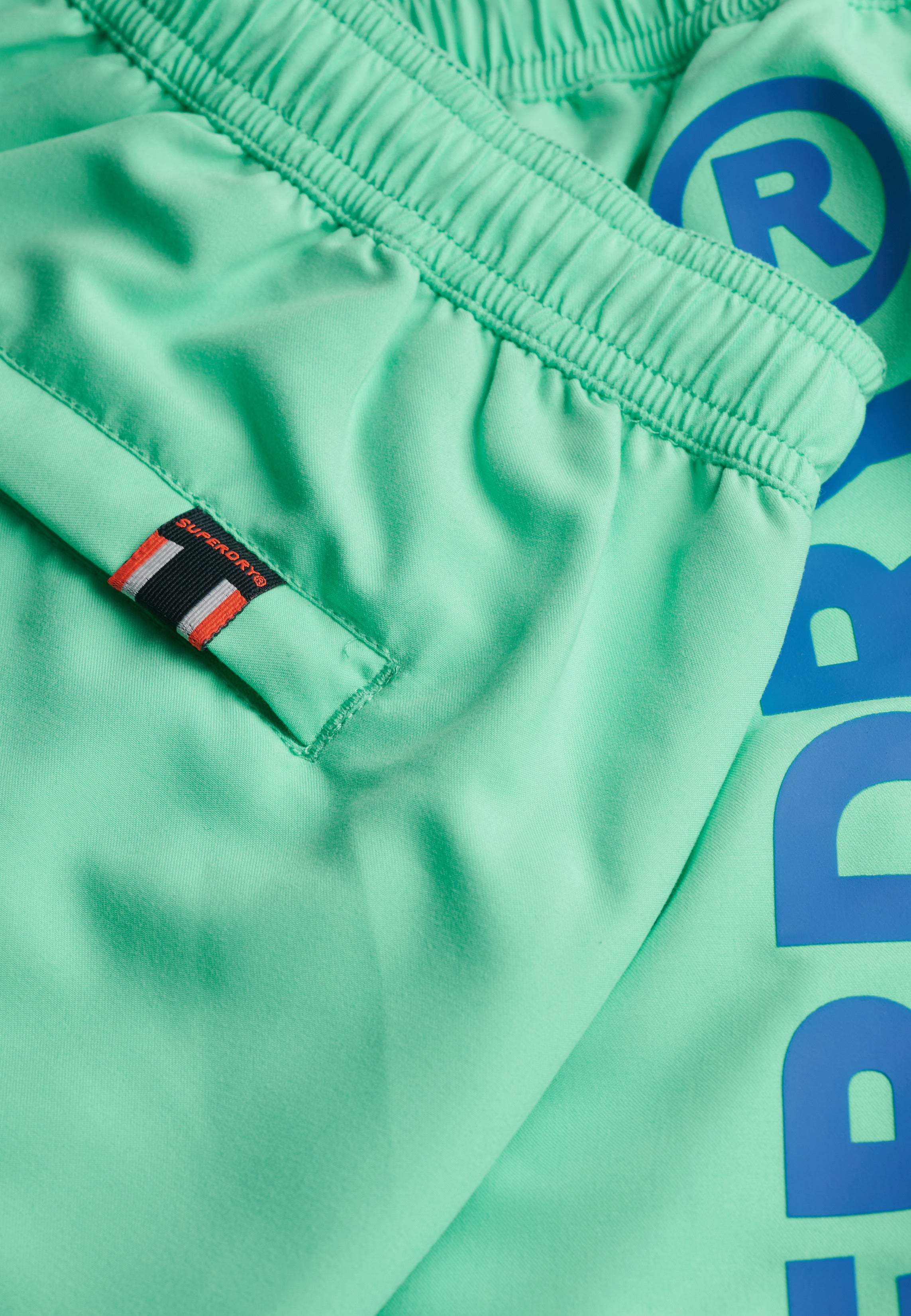 Sport Graphic 17-inch Swim Shorts