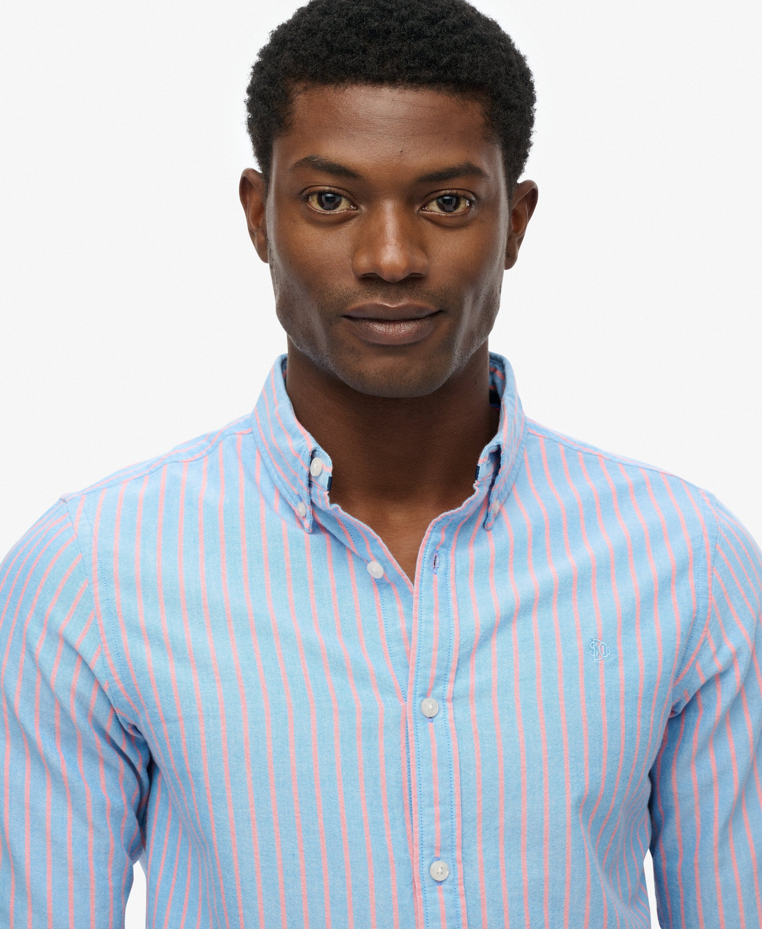 قميص أكسفورد كلاسيكي بأكمام طويلة