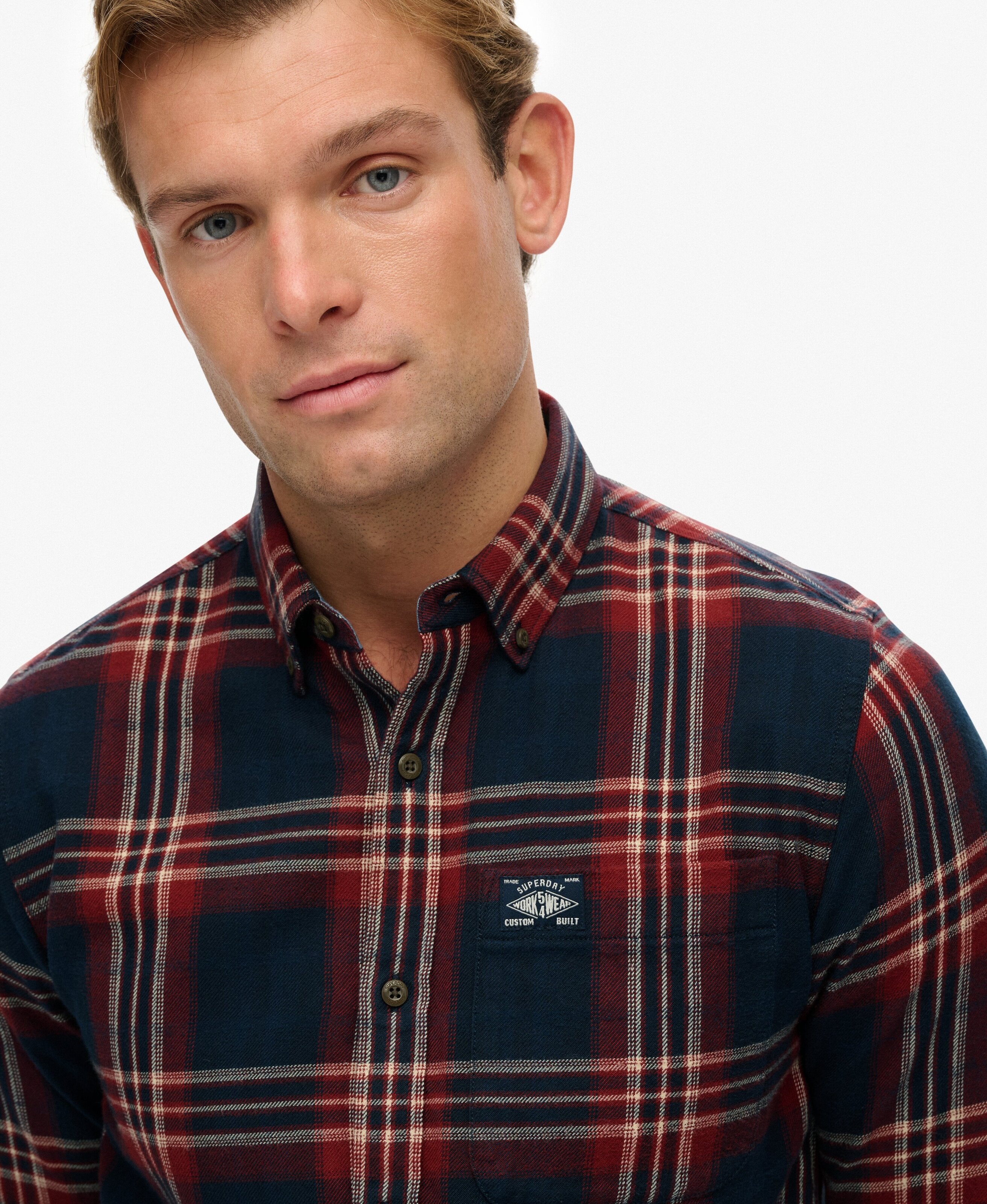 قميص قطني بأكمام طويلة بنمط حطاب