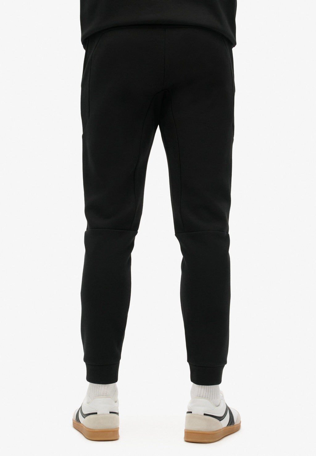 Tech Tapered Jogger
