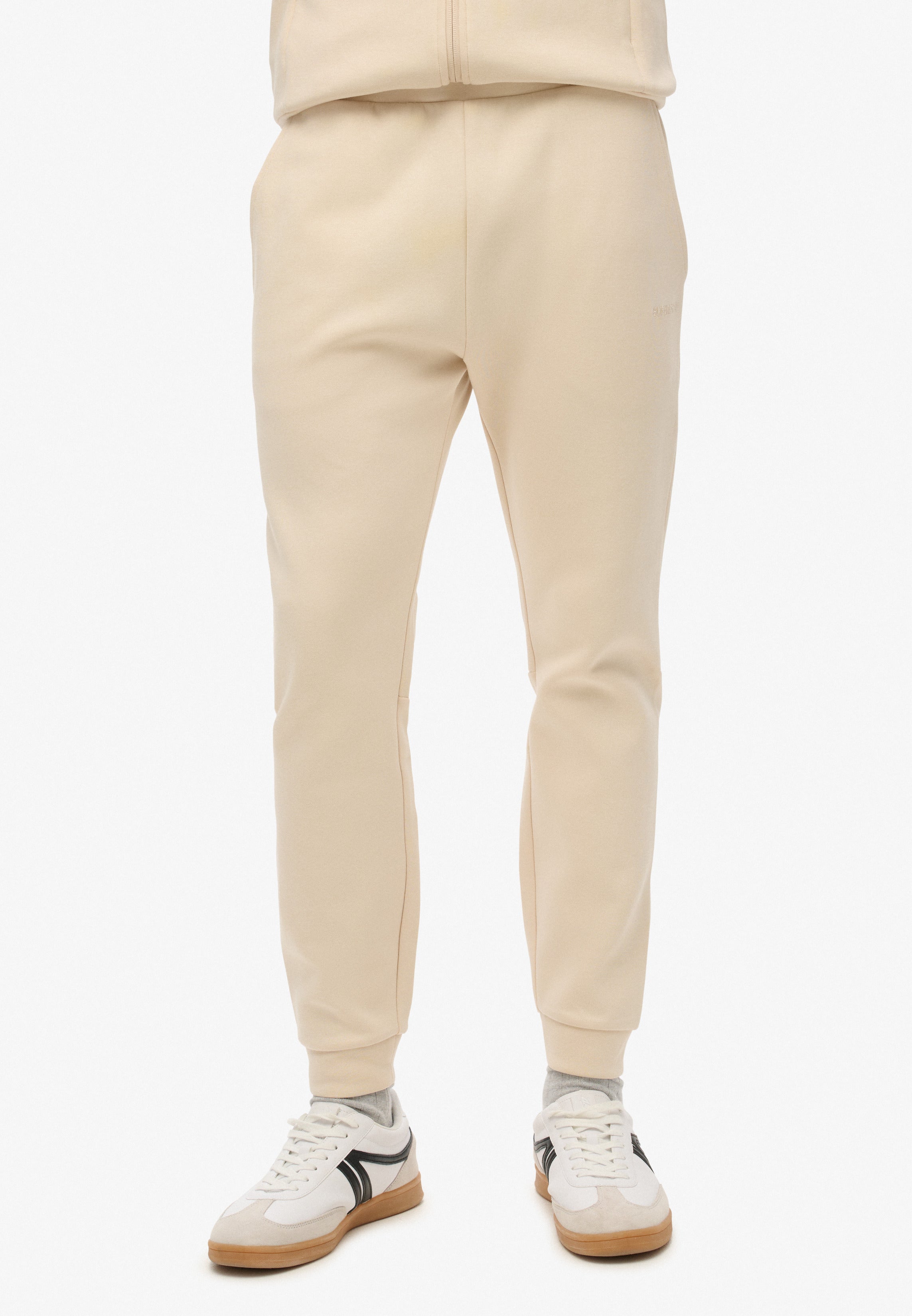 Tech Tapered Jogger