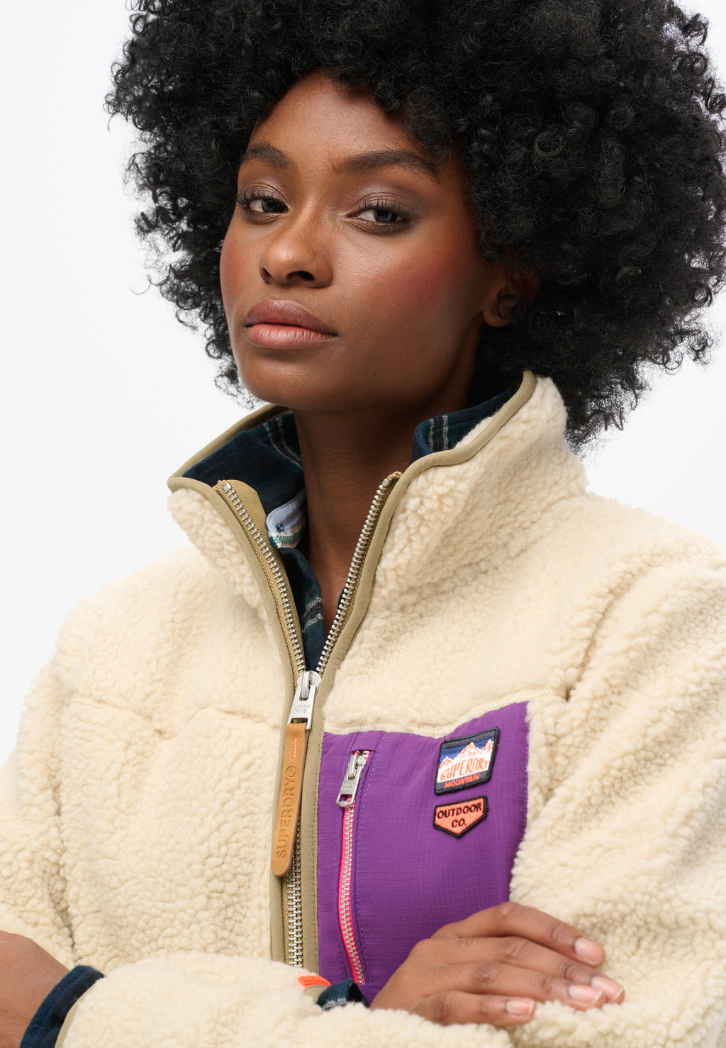 كنزة صوفية بنصف سحاب بتصميم كلاسيكي عتيق