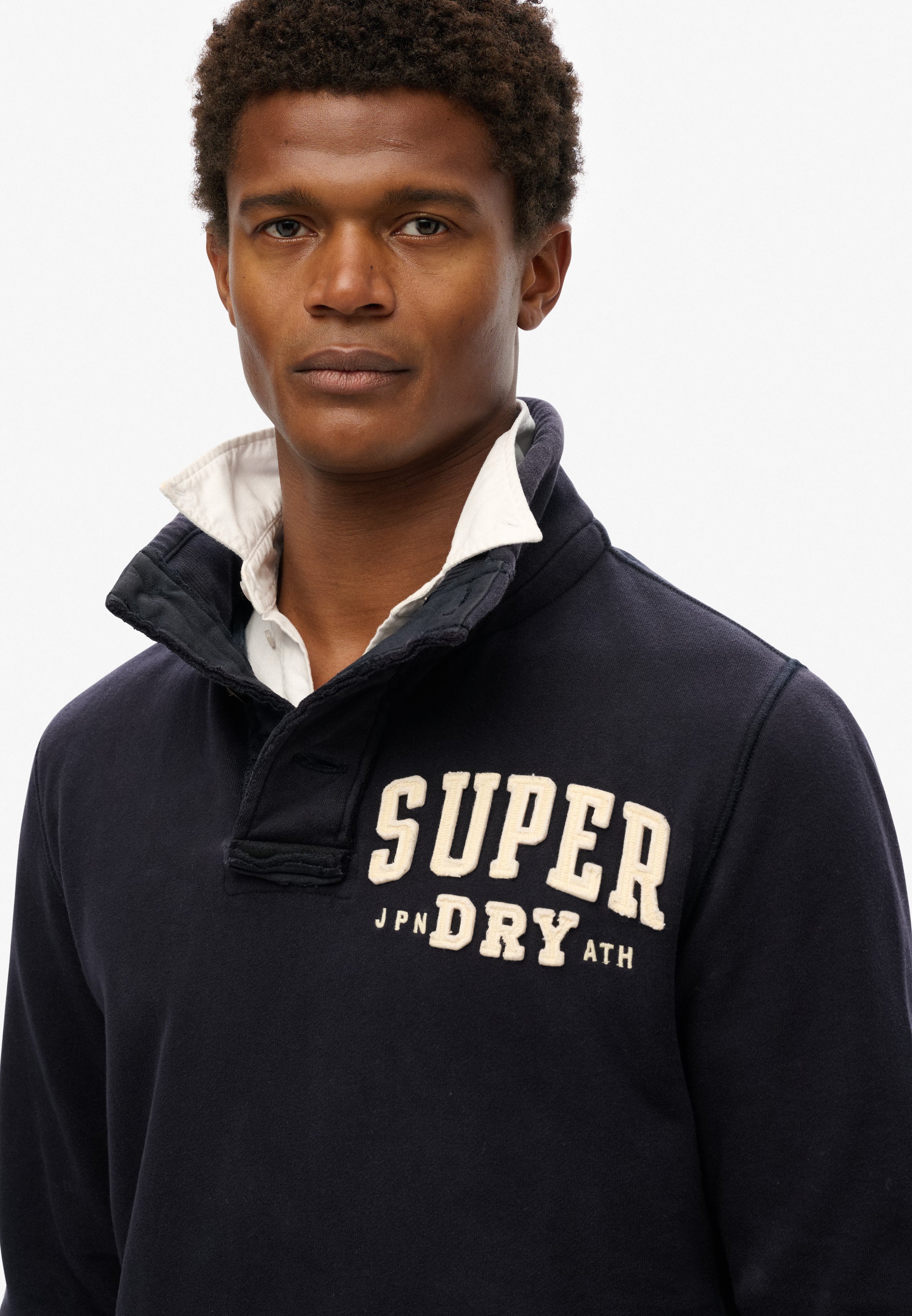 سويت شيرت رياضي عتيق من نوع Henley