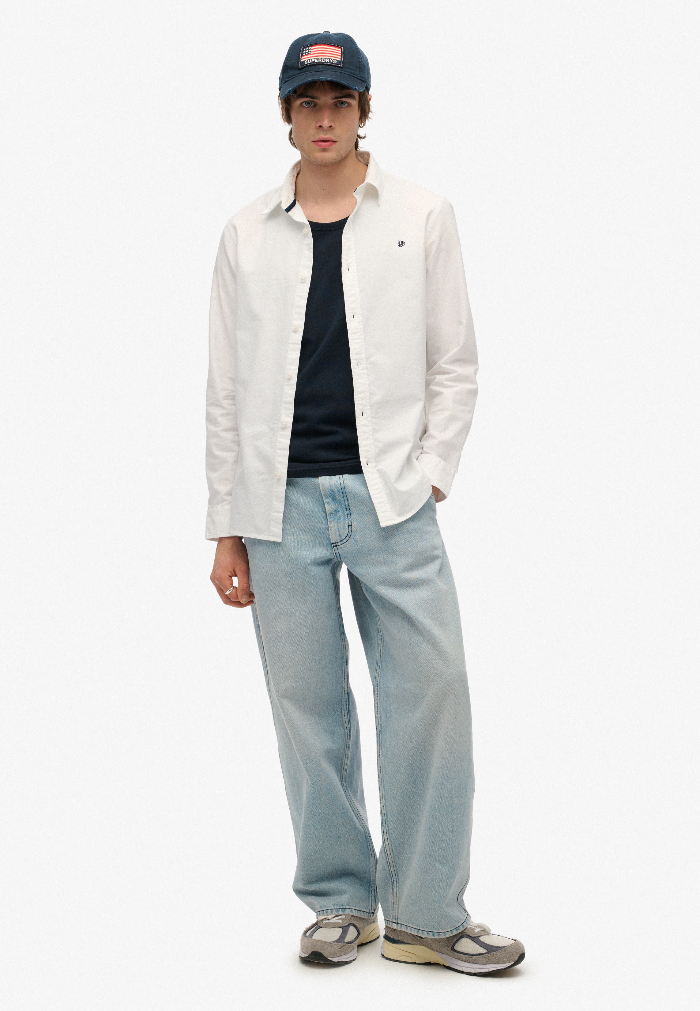 قميص أكسفورد كلاسيكي بأكمام طويلة