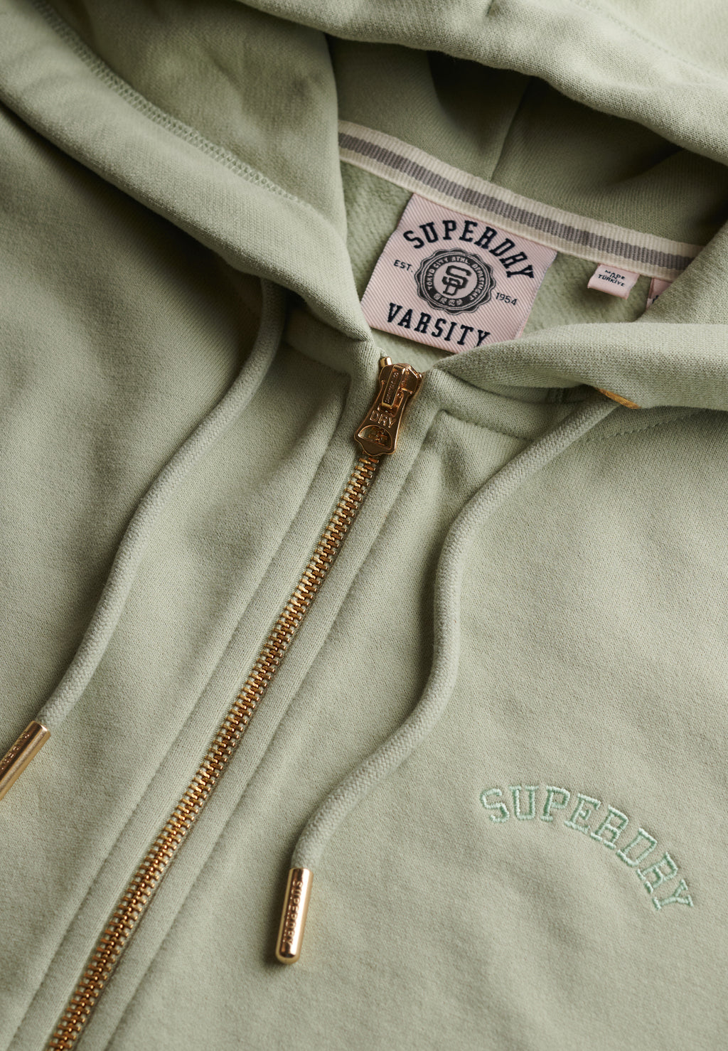 هودي بسحاب وشعار أساسي