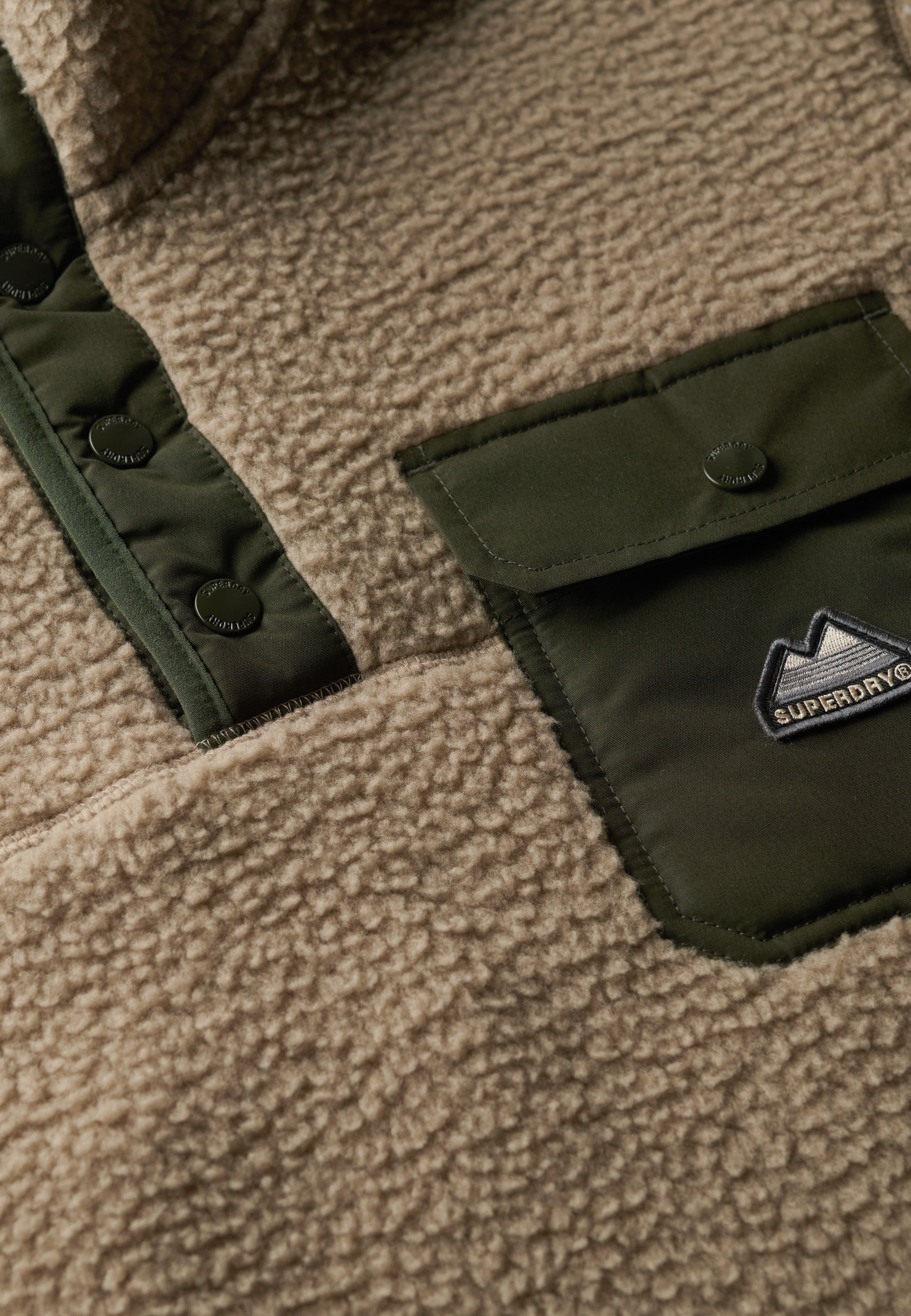 Fuji Popper Neck Fleece