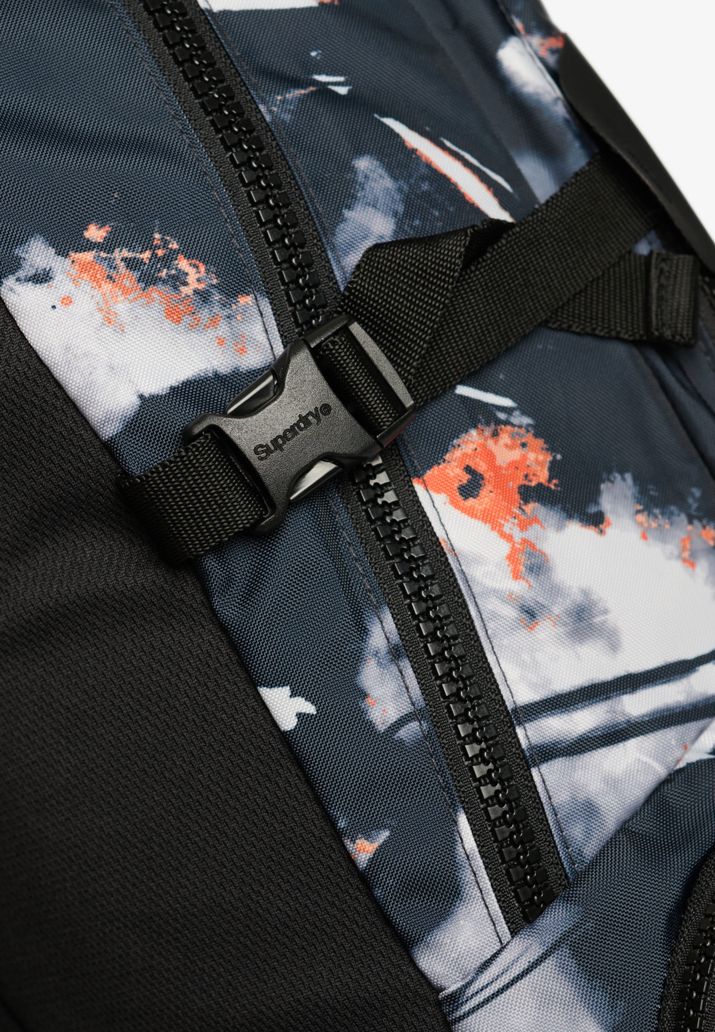 Outdoor 28L Backpack